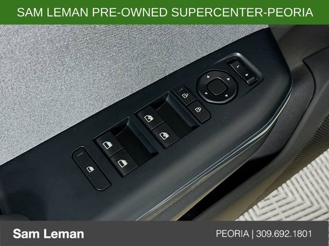 Used 2025 Kia K4 EX image 17