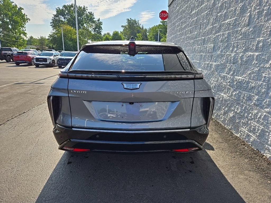 Certified 2023 Cadillac Lyriq AWD image 5