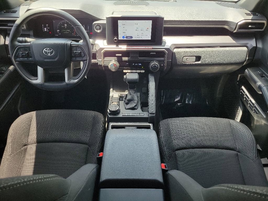 Used 2025 Toyota 4Runner SR5 AWD/4WD image 10