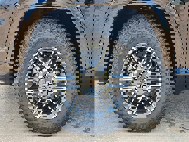 New 2026 GMC Terrain AT4 w/ Convenience Package III image 9