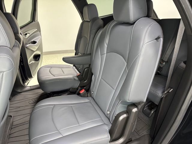 Used 2023 Buick Enclave Essence FWD image 27