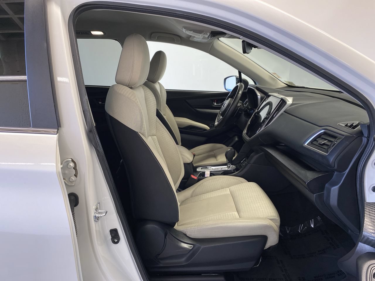 Used 2025 Subaru Ascent Premium AWD/4WD image 28