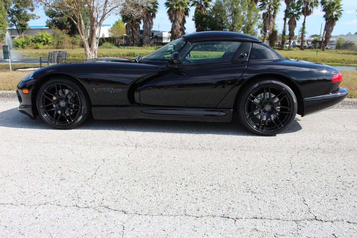 Used 2000 Dodge Viper RT/10 image 6