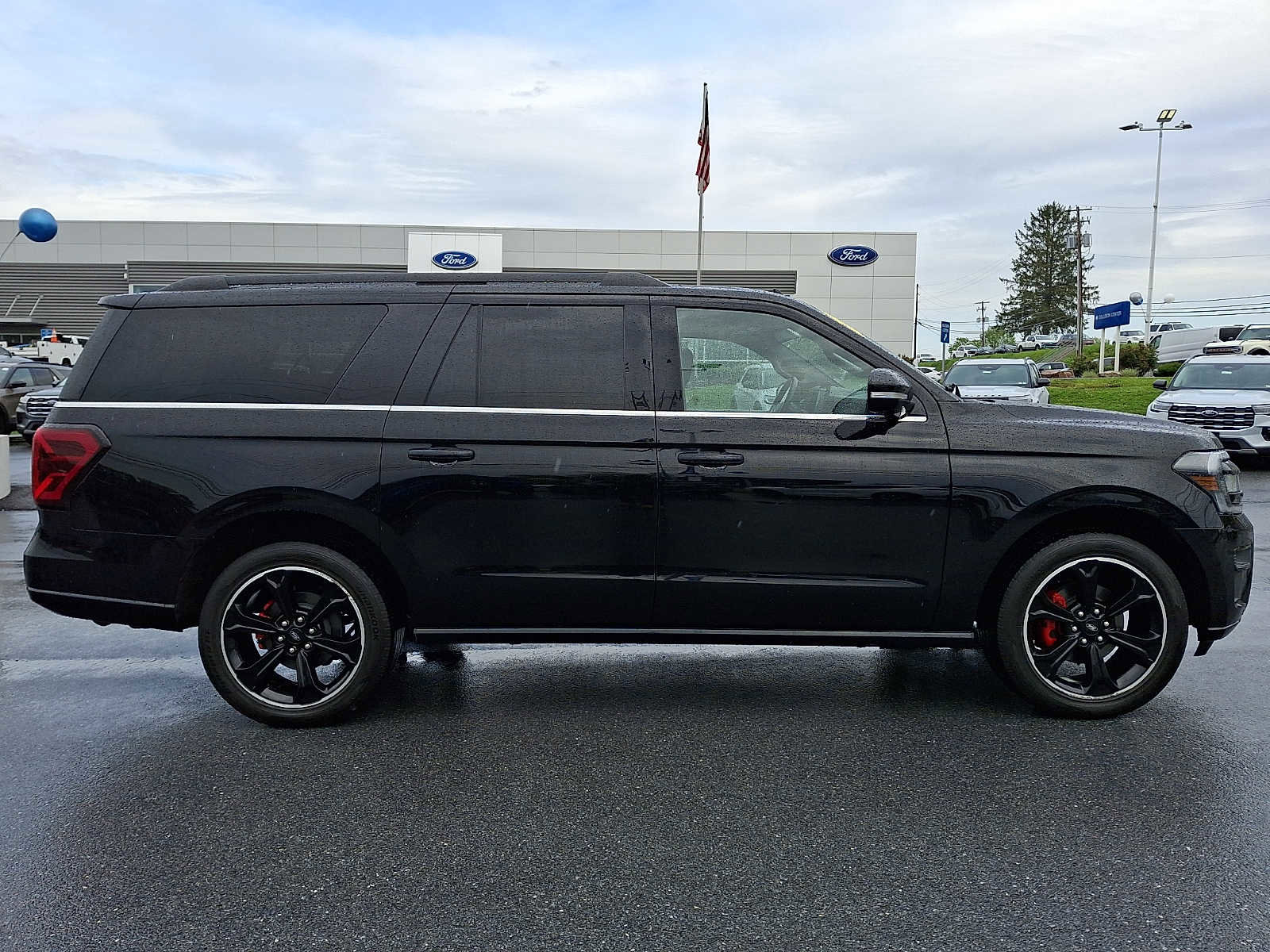 Certified 2023 Ford Expedition Max Limited AWD/4WD image 7