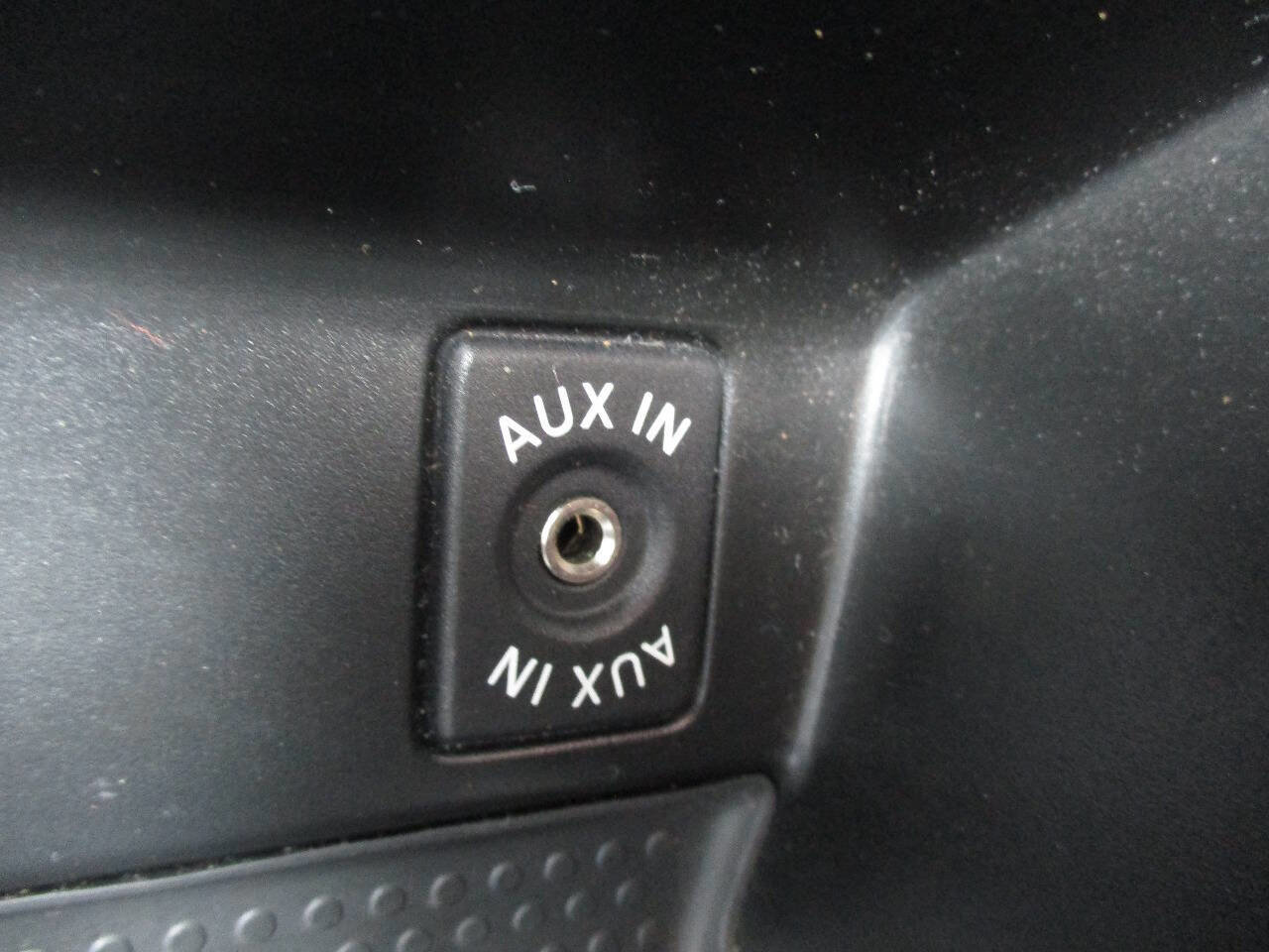 Used 2012 Volkswagen Beetle 2.5 FWD image 26