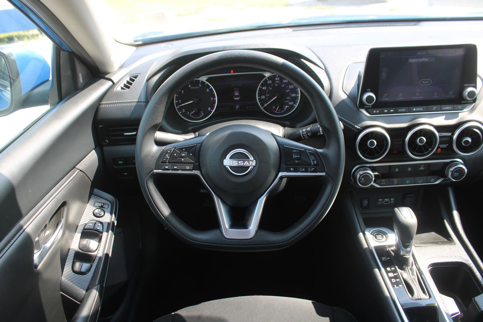 Used 2024 Nissan Sentra SV image 16