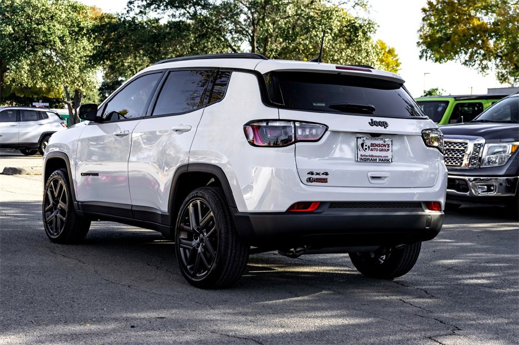 New 2026 Jeep Compass Latitude image 5