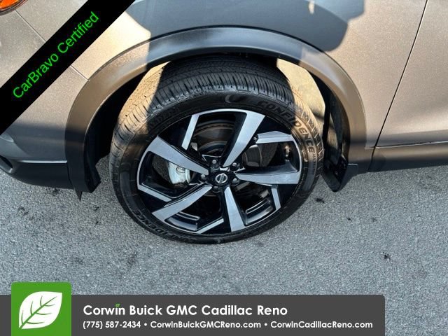 Used 2022 Nissan Rogue Sport SL AWD/4WD image 32