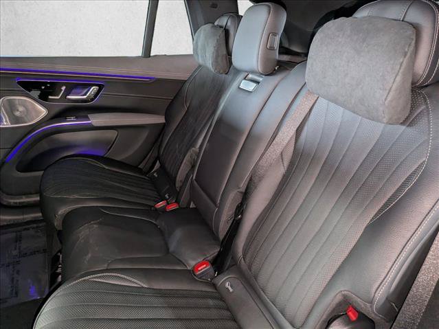New 2026 Mercedes-Benz EQS 400 4MATIC SUV image 18
