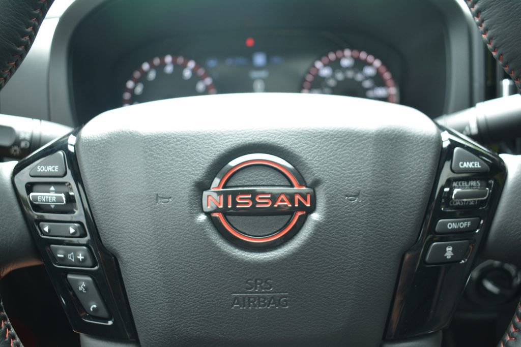 Used 2025 Nissan Frontier PRO-4X w/ Pro Premium Package AWD/4WD image 12