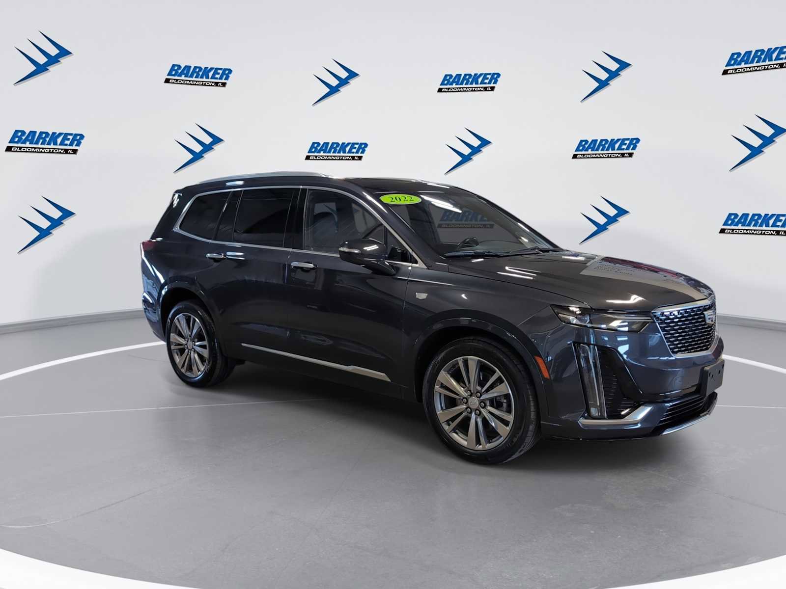 Used 2022 Cadillac XT6 Premium Luxury image 2