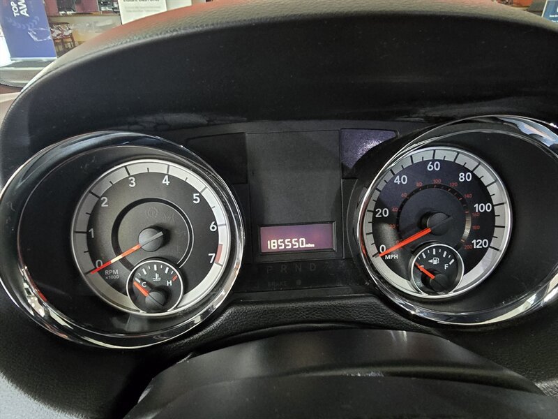 Used 2017 Dodge Grand Caravan SXT w/ Driver Convenience Group FWD image 27