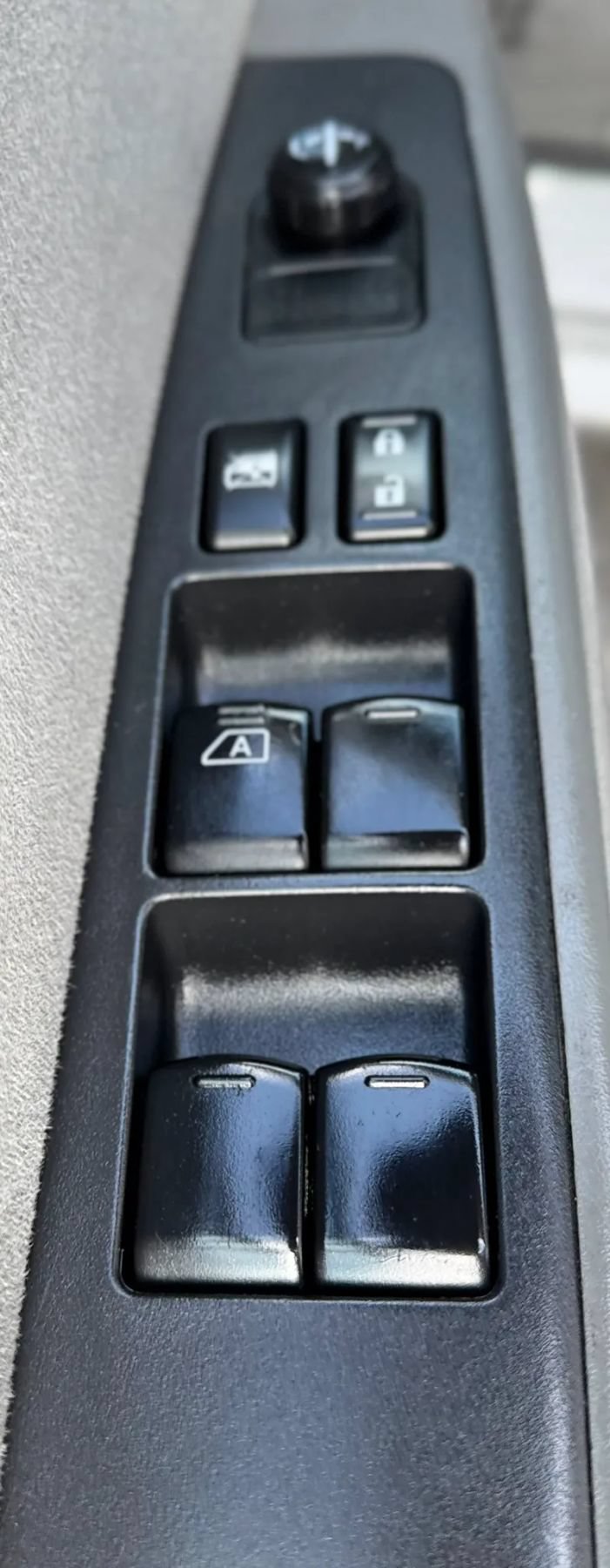 Used 2009 Nissan Sentra 2.0 S FE+ FWD image 20