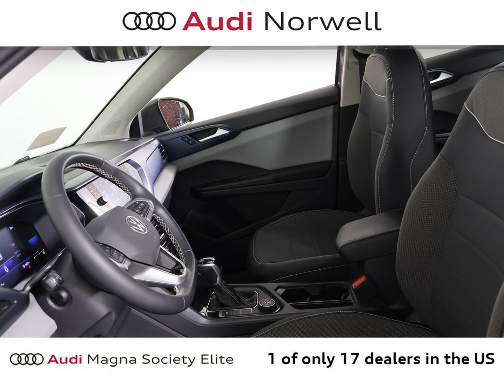 Used 2023 Volkswagen Taos SE AWD/4WD image 18