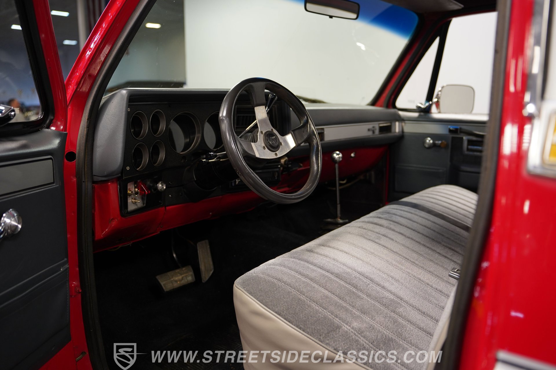 Used 1986 Chevrolet Silverado 1500 1500 AWD/4WD image 4