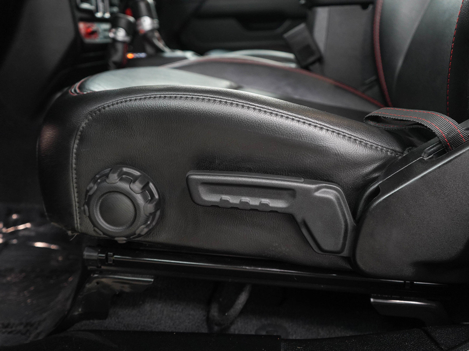 Used 2020 Jeep Wrangler Unlimited Rubicon AWD/4WD image 27