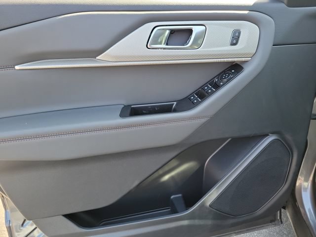 New 2026 Ford Explorer Active w/ Active Comfort Package RWD image 20
