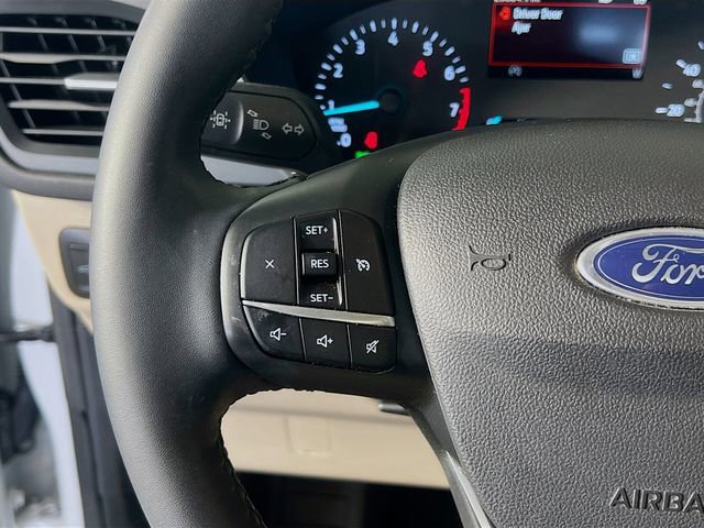 Used 2022 Ford Escape SE w/ Convenience Package image 16