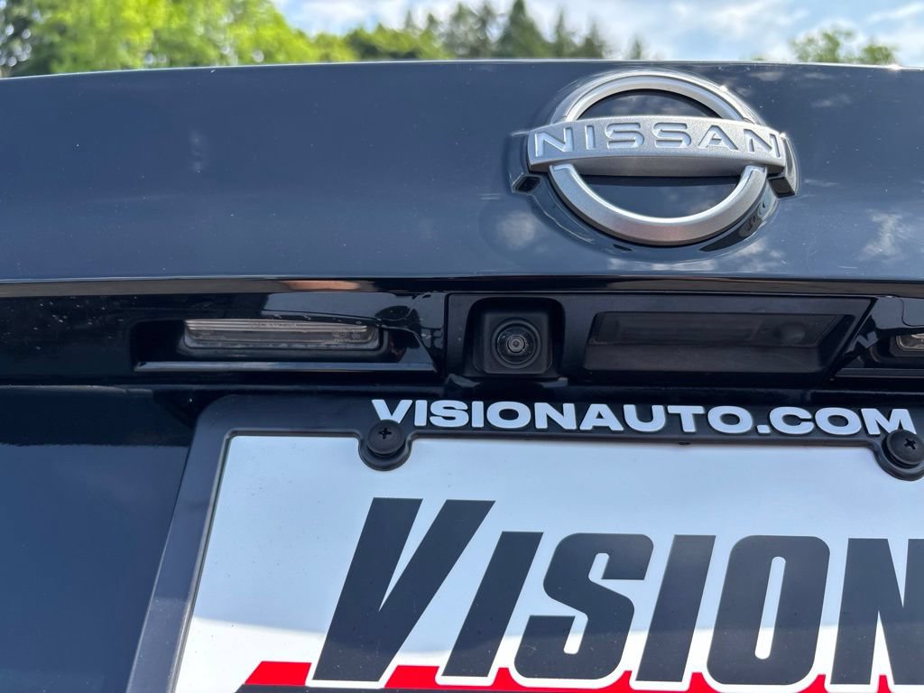 Used 2025 Nissan Kicks SV w/ SV Premium Package AWD/4WD image 33