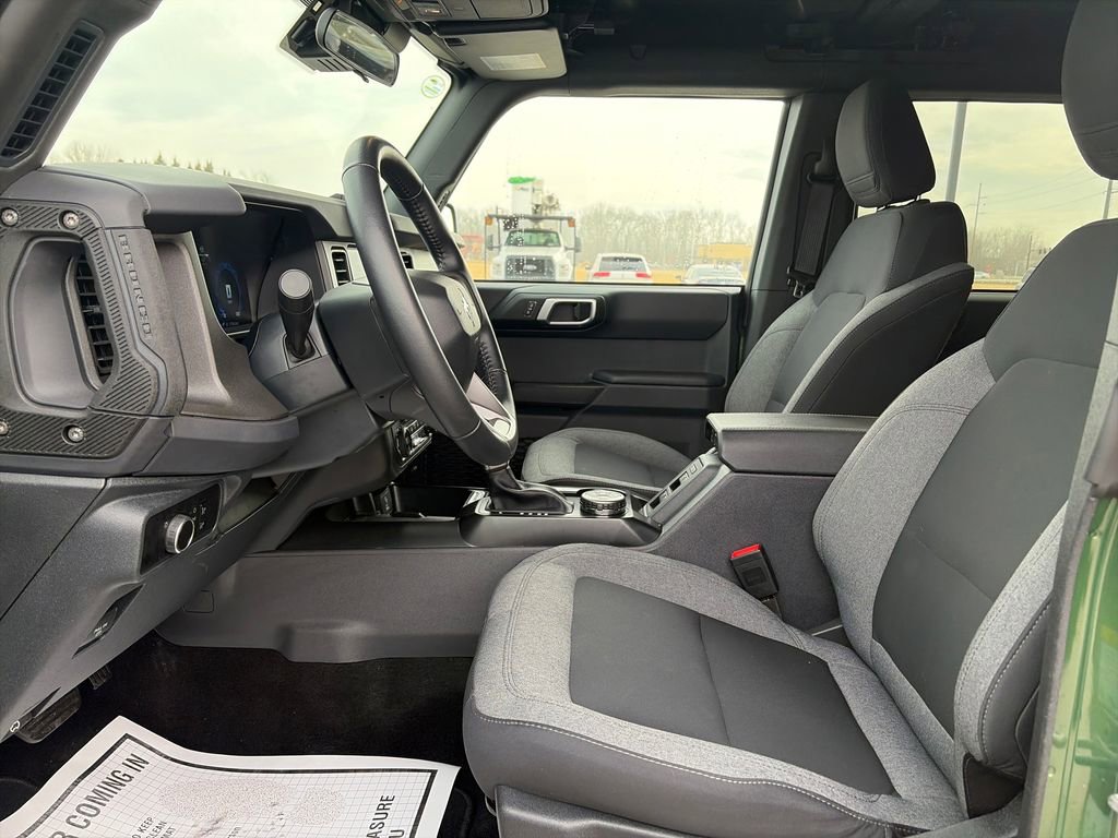 Used 2025 Ford Bronco Big Bend AWD/4WD image 16