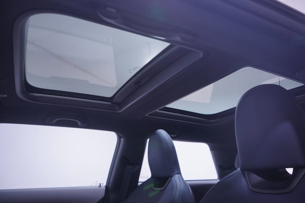 Used 2025 MINI Cooper S image 8