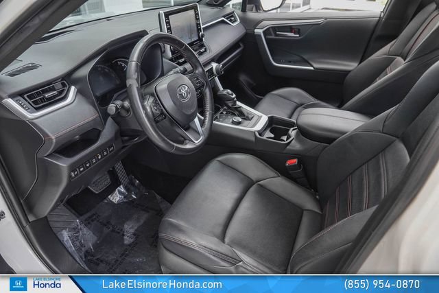 Used 2021 Toyota RAV4 XSE w/ Premium Package AWD/4WD image 16