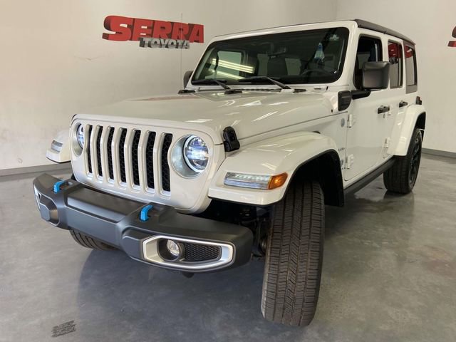 Used 2023 Jeep Wrangler Unlimited Sahara w/ Cold Weather Group image 7