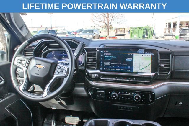 Used 2025 Chevrolet Silverado 3500 LT w/ Convenience Package image 15
