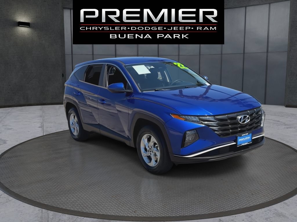 Used 2022 Hyundai Tucson SE w/ Cargo Package AWD/4WD image 2