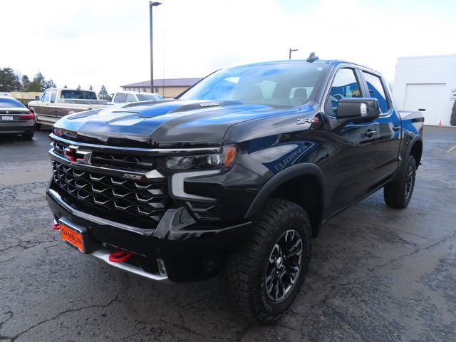 Certified 2025 Chevrolet Silverado 1500 ZR2 w/ Technology Package image 3