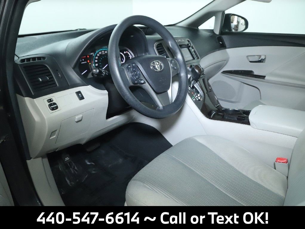 Used 2014 Toyota Venza LE image 21