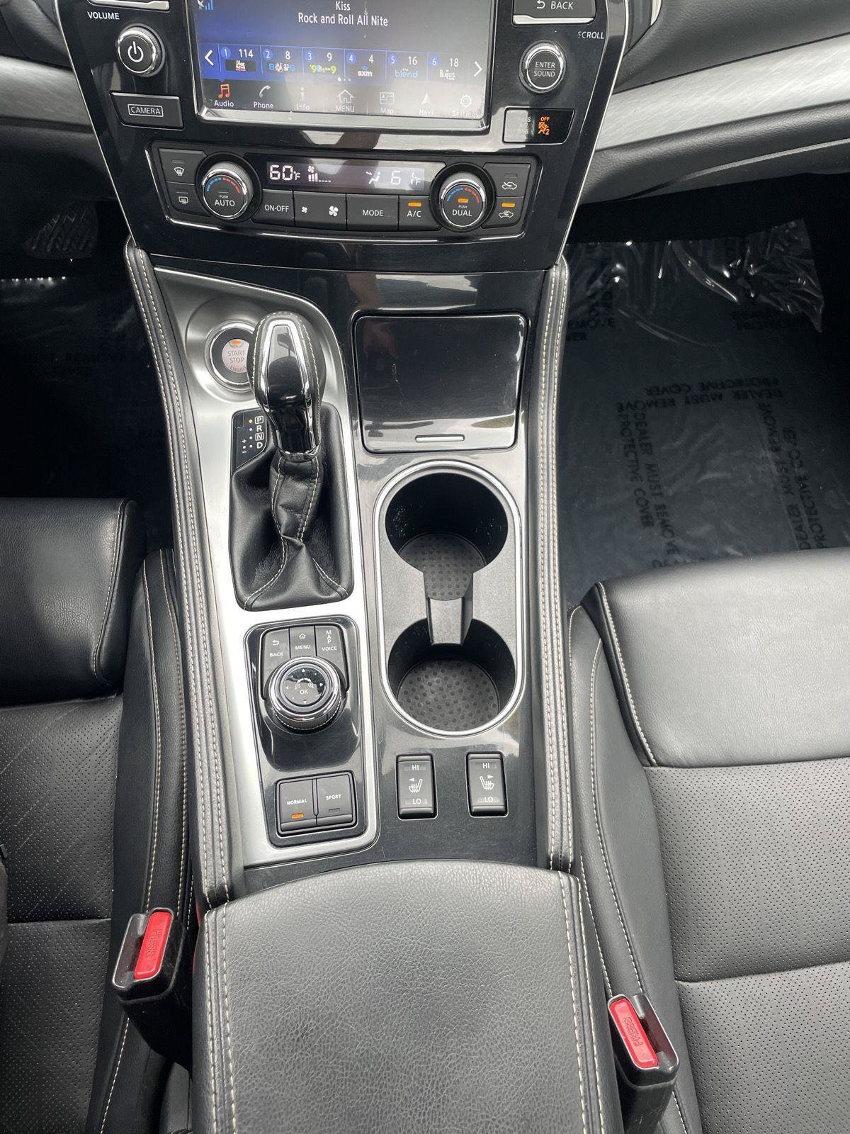 Used 2017 Nissan Maxima 3.5 SL FWD image 16