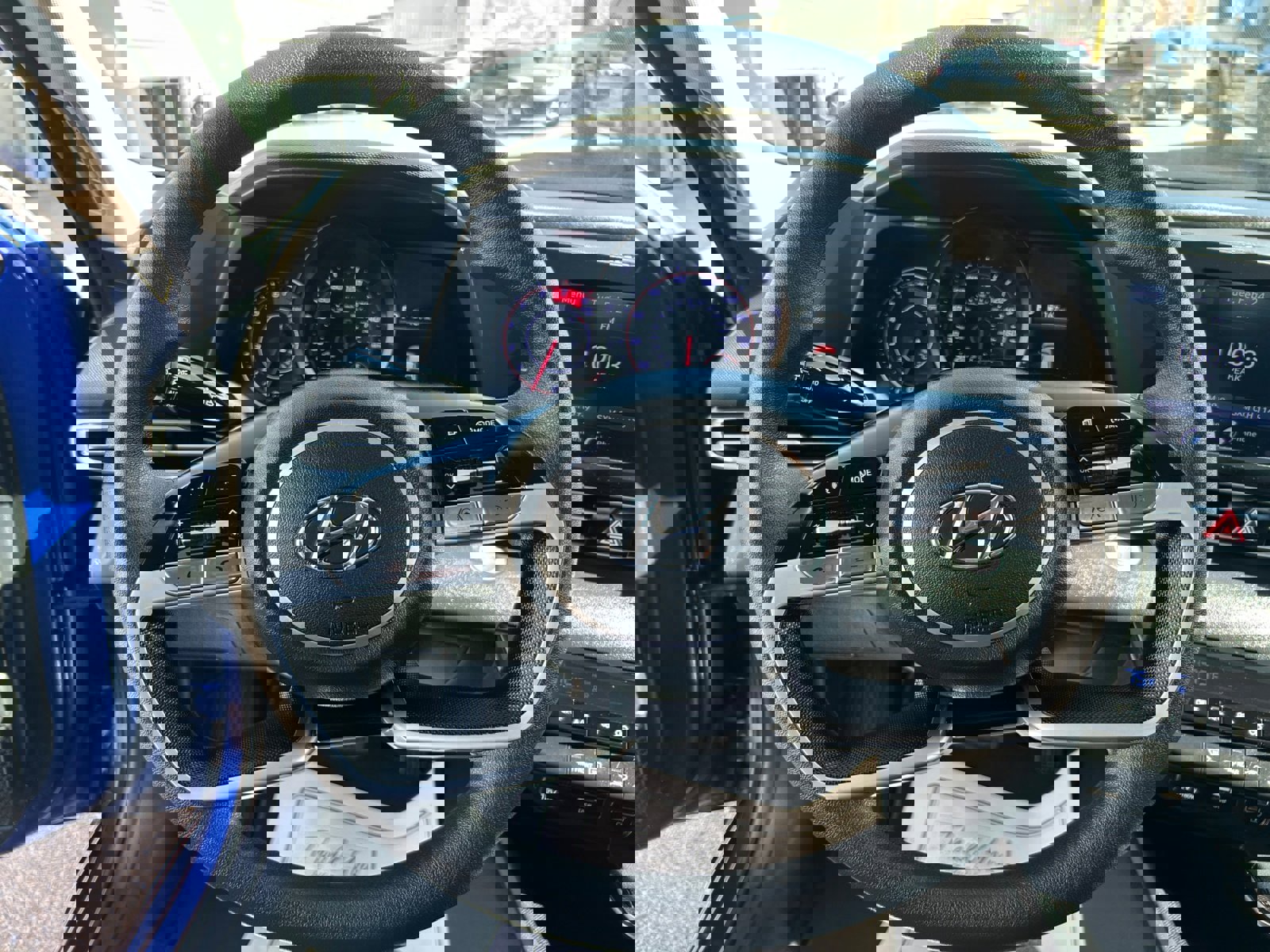 Certified 2023 Hyundai Elantra SEL image 15