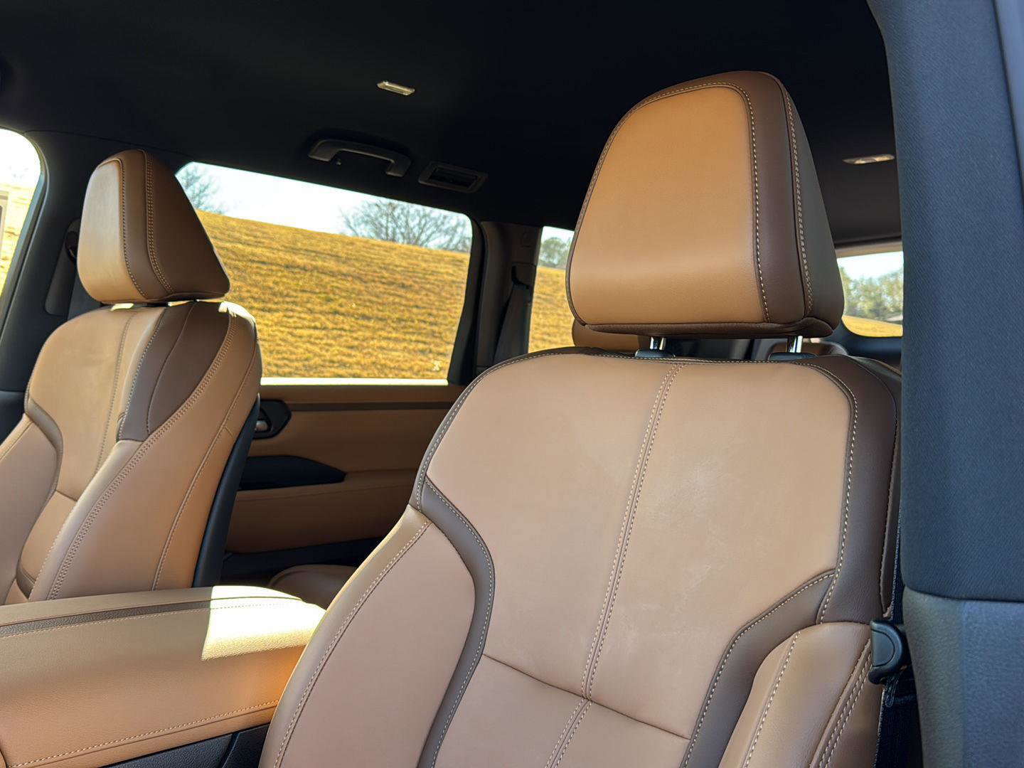 New 2026 Nissan Armada SL w/ Captain's Chari Seat Package image 27