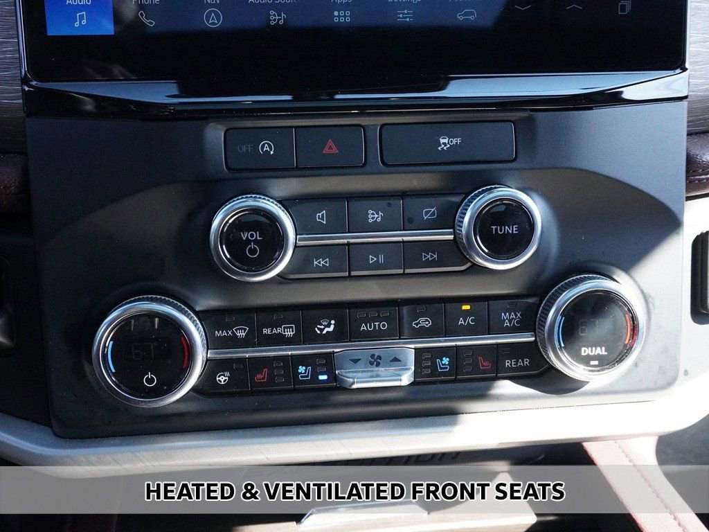 Used 2024 Ford Expedition Limited image 9