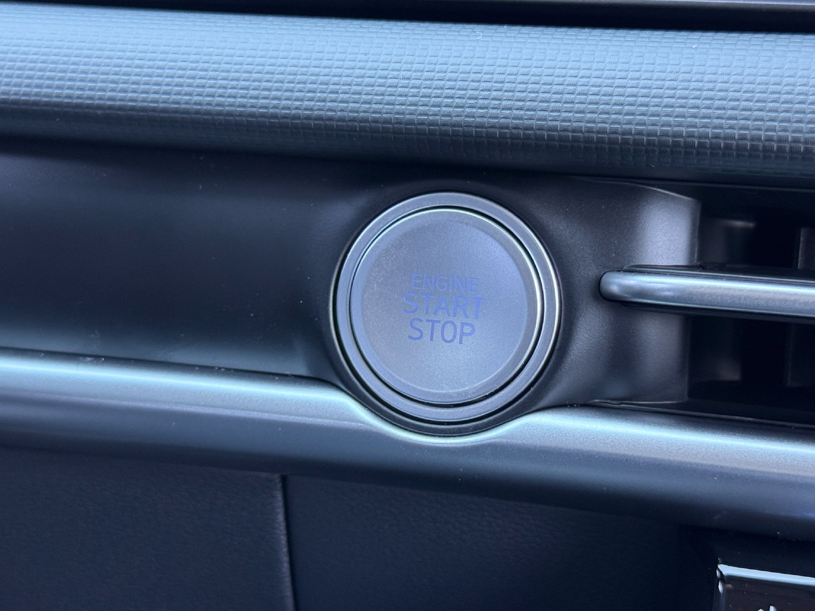 New 2027 Hyundai Santa Cruz SE FWD image 21