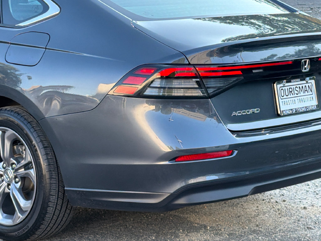 Used 2024 Honda Accord EX image 6