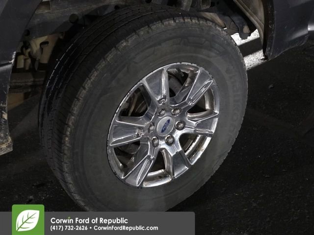 Used 2016 Ford F150 XLT w/ Equipment Group 302A Luxury image 18