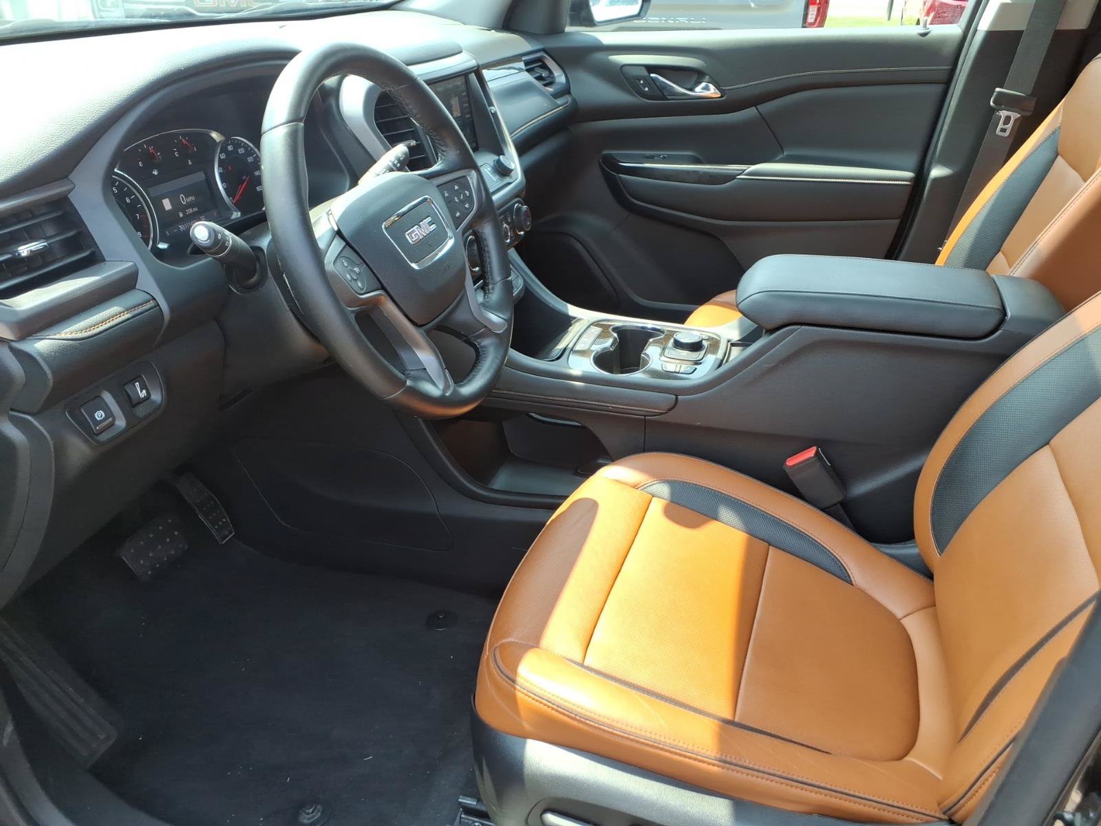 Used 2020 GMC Acadia AT4 AWD/4WD image 11