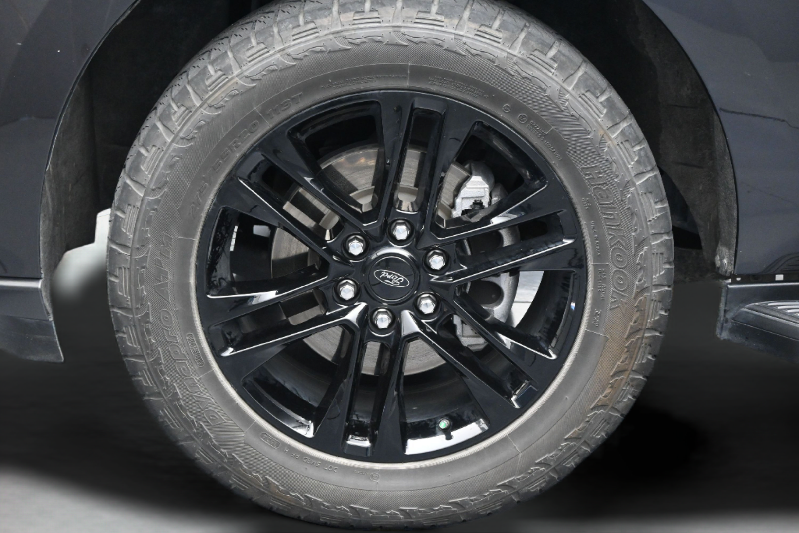 Used 2024 Ford Expedition XLT RWD image 10
