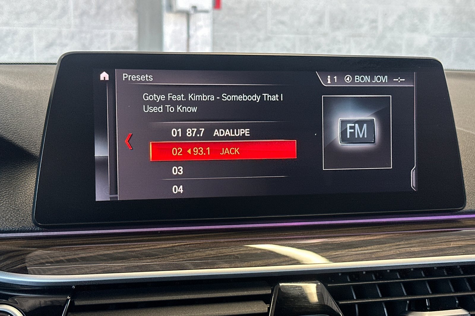 Used 2019 BMW 530i w/ Convenience Package RWD image 16