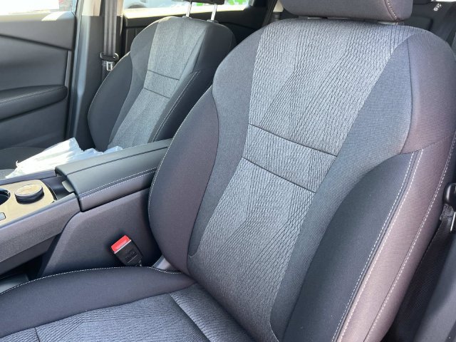 New 2026 Nissan Rogue SV AWD/4WD image 25