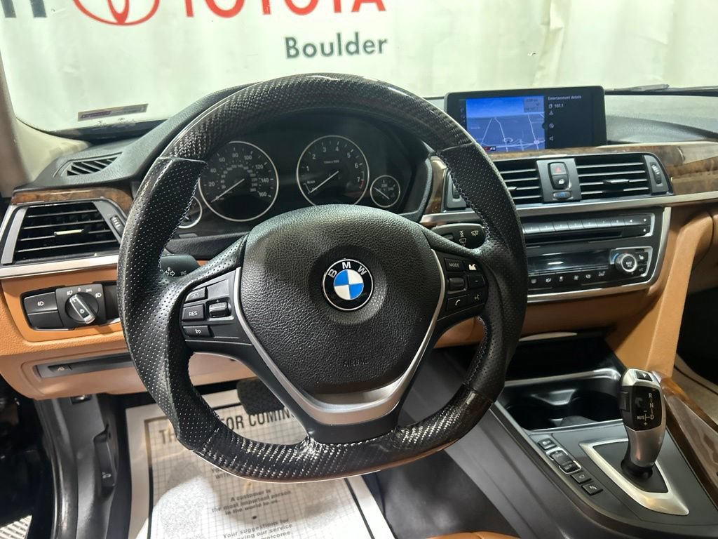 Used 2013 BMW 335i xDrive Sedan AWD/4WD image 25