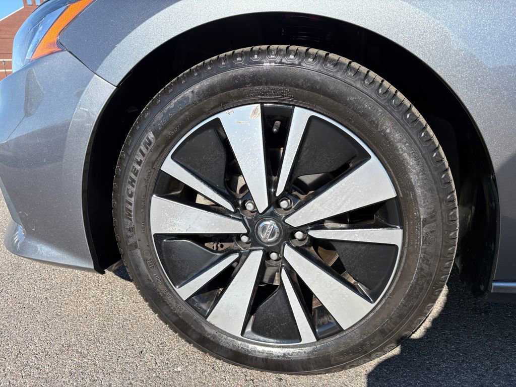 Used 2021 Nissan Altima 2.5 SV image 14