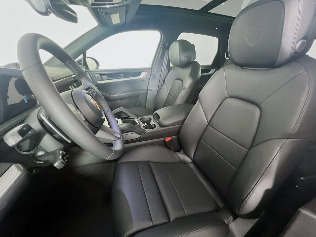 New 2026 Porsche Cayenne S AWD/4WD image 5