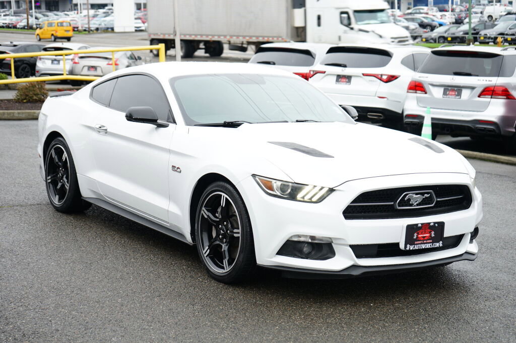 Used 2015 Ford Mustang GT Premium w/ Equipment Group 401A image 7