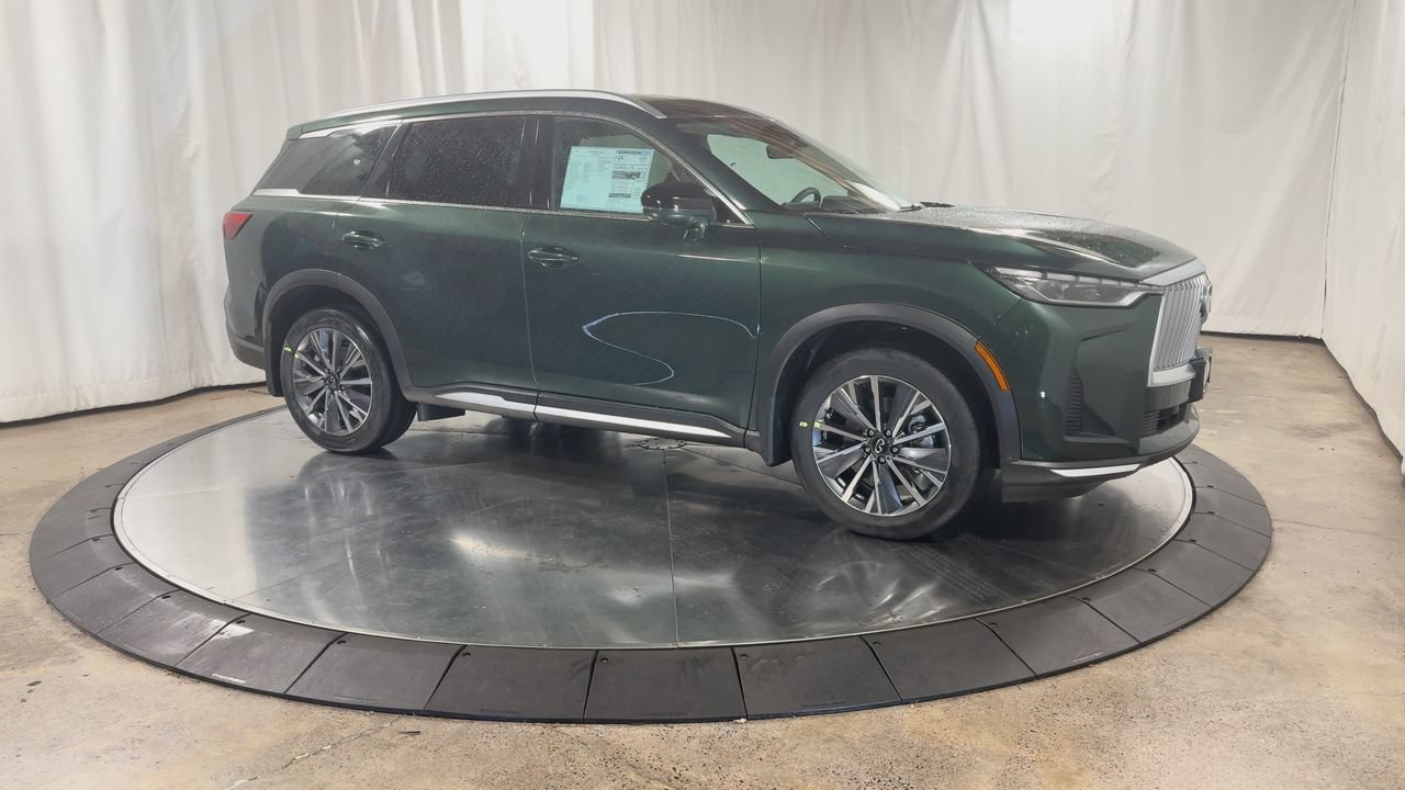 Certified 2026 INFINITI QX60 Luxe w/ Family Package AWD/4WD image 7