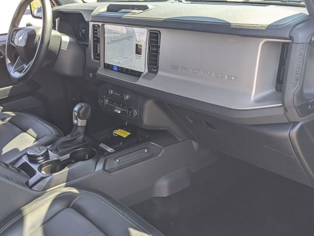 Used 2025 Ford Bronco Outer Banks image 28