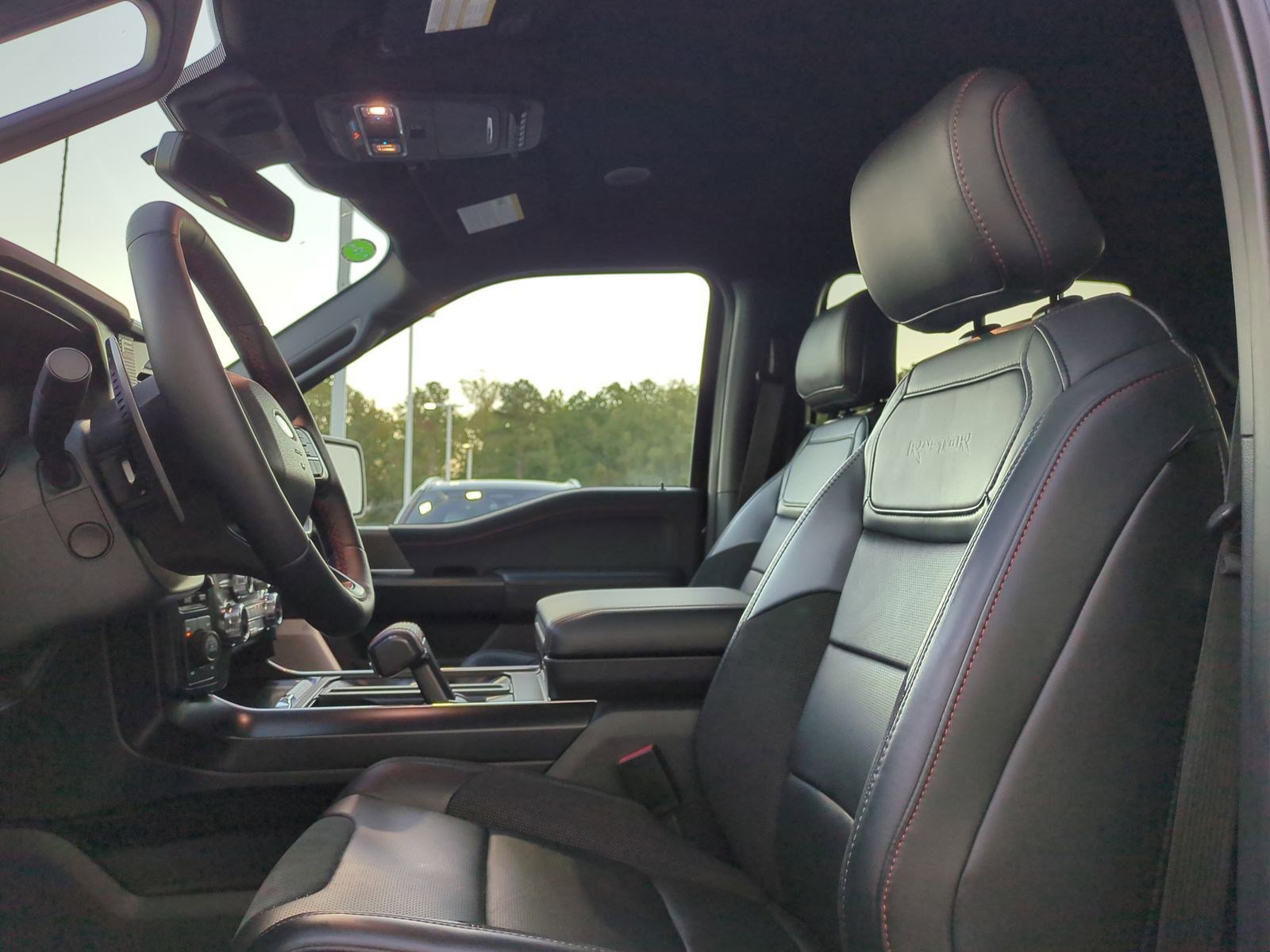 Used 2025 Ford F150 Raptor image 16