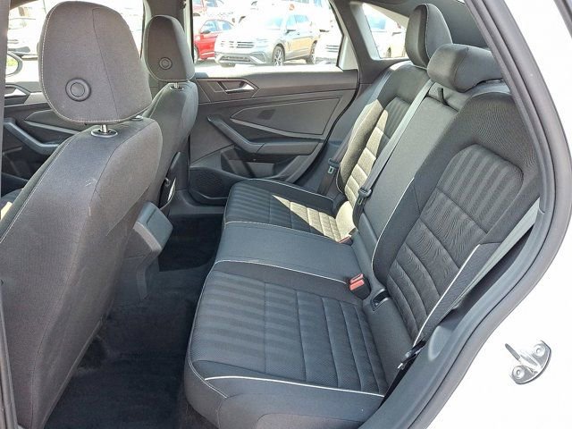 Certified 2024 Volkswagen Jetta Sport image 13